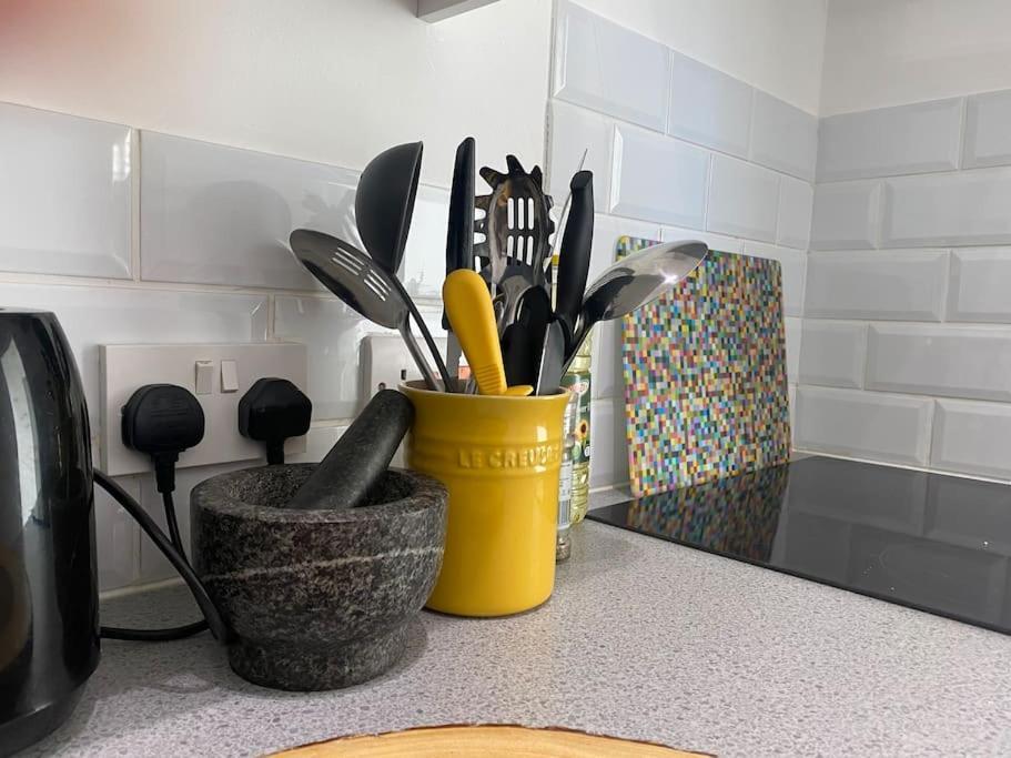 A Fabulous Apartment Set In St Leonard'S On Sea St Leonards-on-Sea Exteriör bild